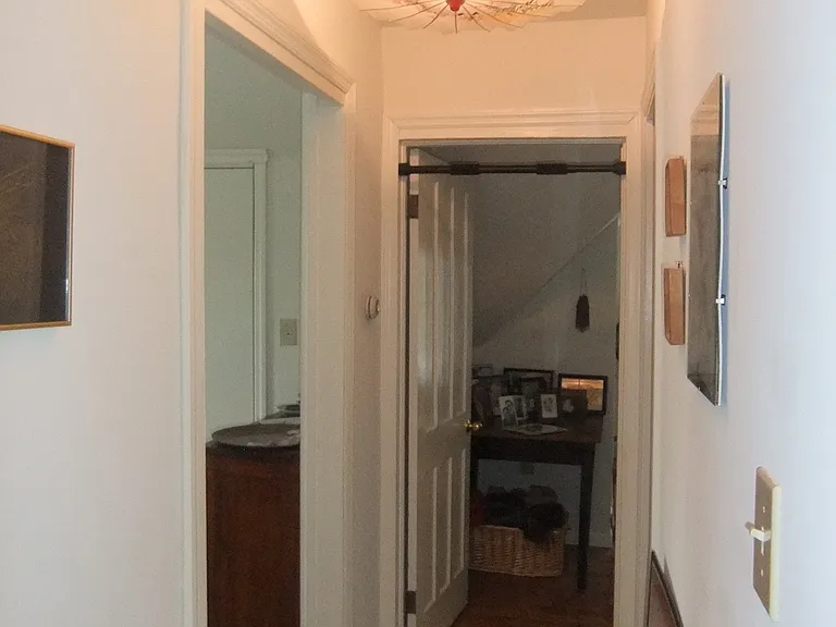 39 Waterbury St #3 — Photo 7