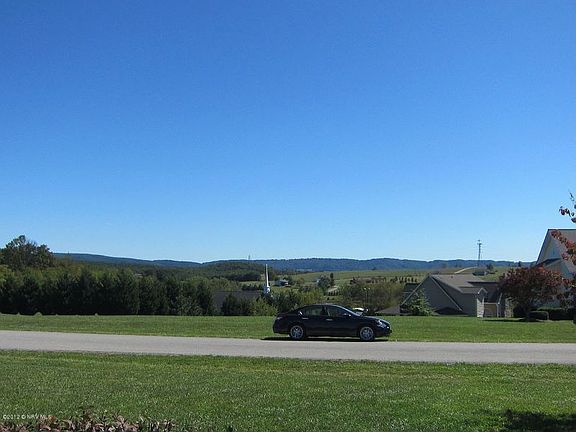 3rd image of 1500 Grand View Dr
