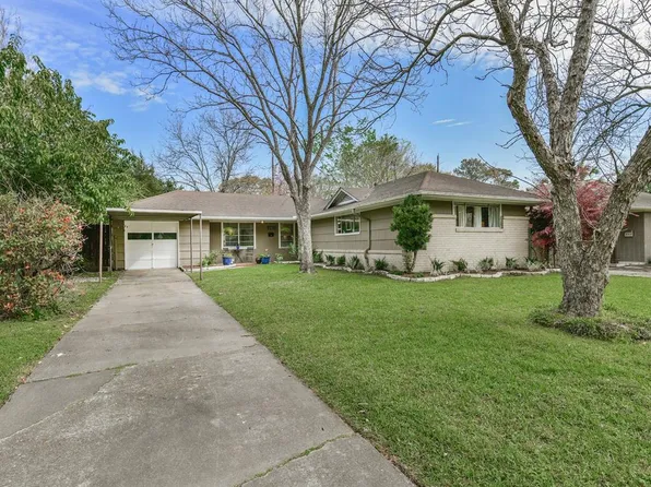4710 De Milo Dr, Houston, TX 77092