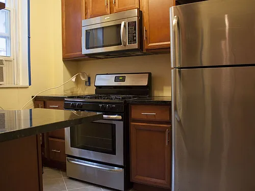 86 Glenville Ave #10 Photo 1
