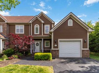 93 Greenside Ln, Halifax, NS B4B2A1