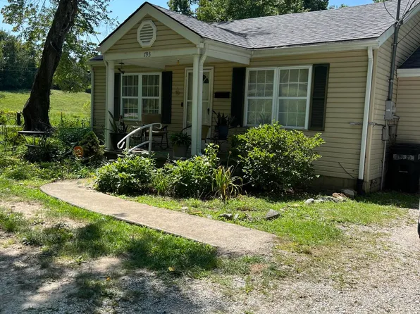 793 Scaffold Cane Rd, Berea, KY 40403