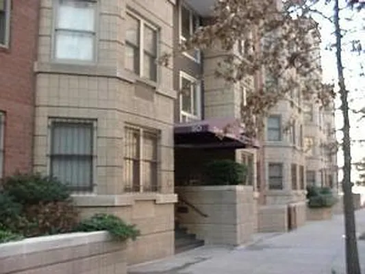 Sold by Corcoran | media 18