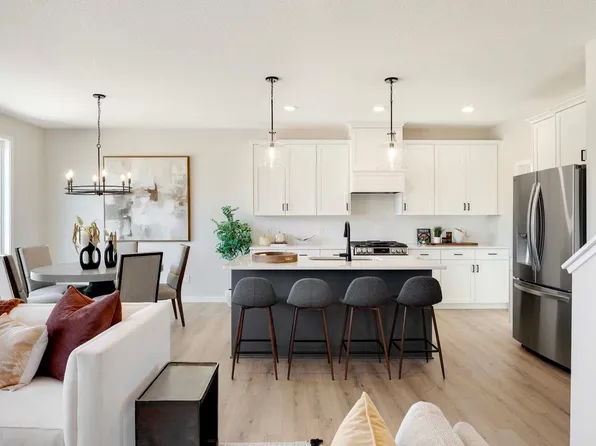 10010 Corral Way, Victoria, MN 55318