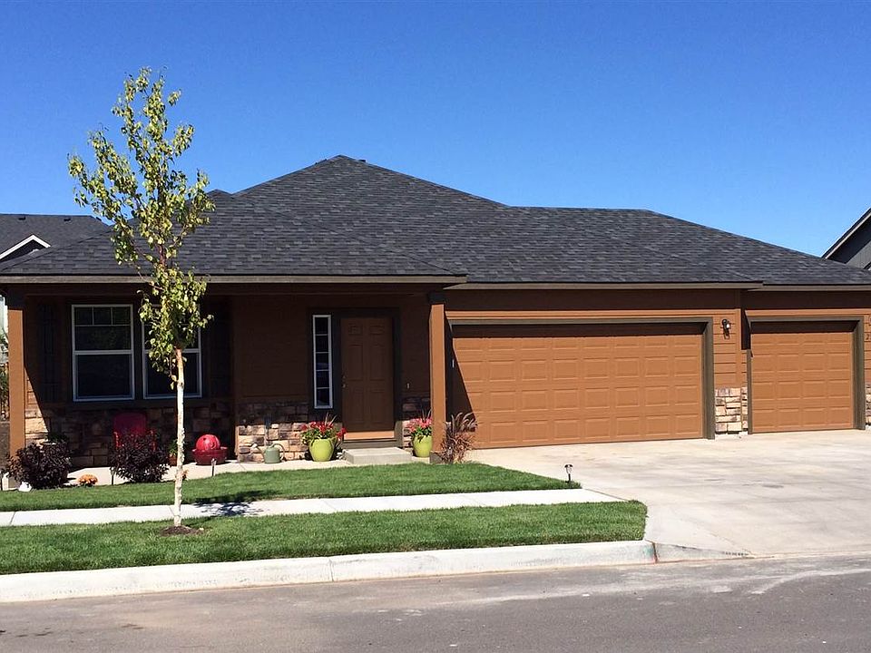 1st image of 922 Eagles Ct