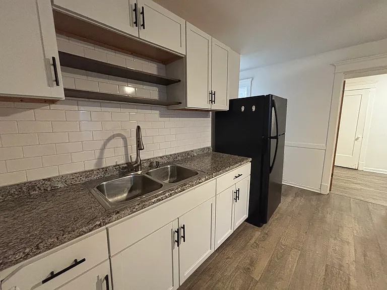 1058 N Kedzie Ave #G — Photo 7