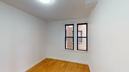 Sold by Thomas Lipovetsky, LREB