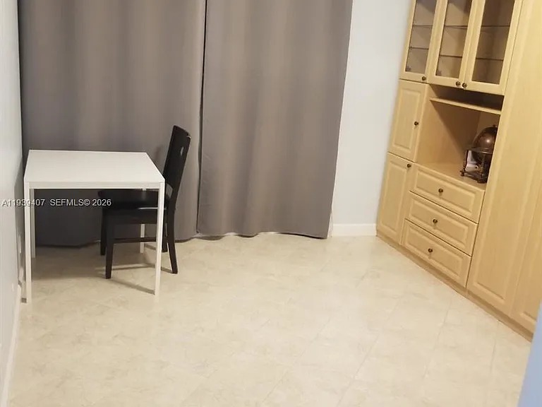 2500 Parkview Dr #2517 — Photo 18