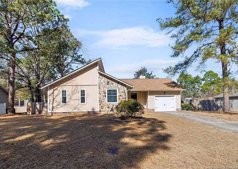 7016 Trevor Ln