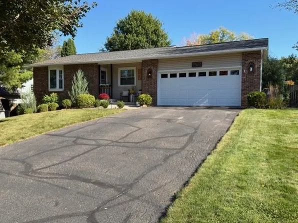 16756 Jonquil Trl, Lakeville, MN 55044