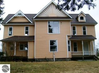 3850 Clous Rd, Kingsley, MI 49649