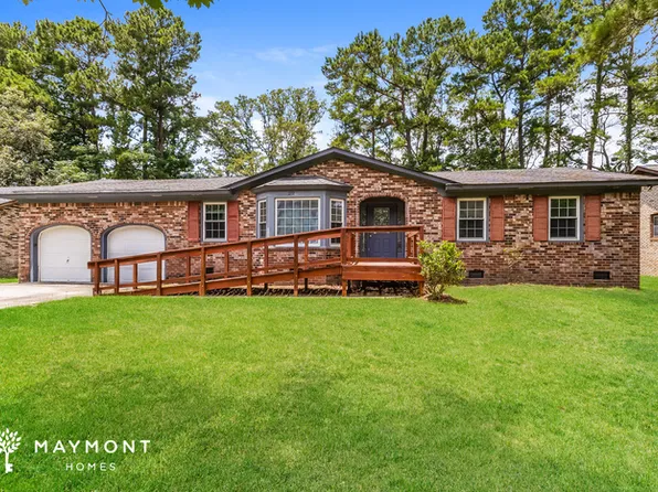 212 Woodward Blvd, Summerville, SC 29483
