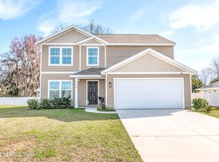 768 Constitution Pl, Macclenny, FL 32063