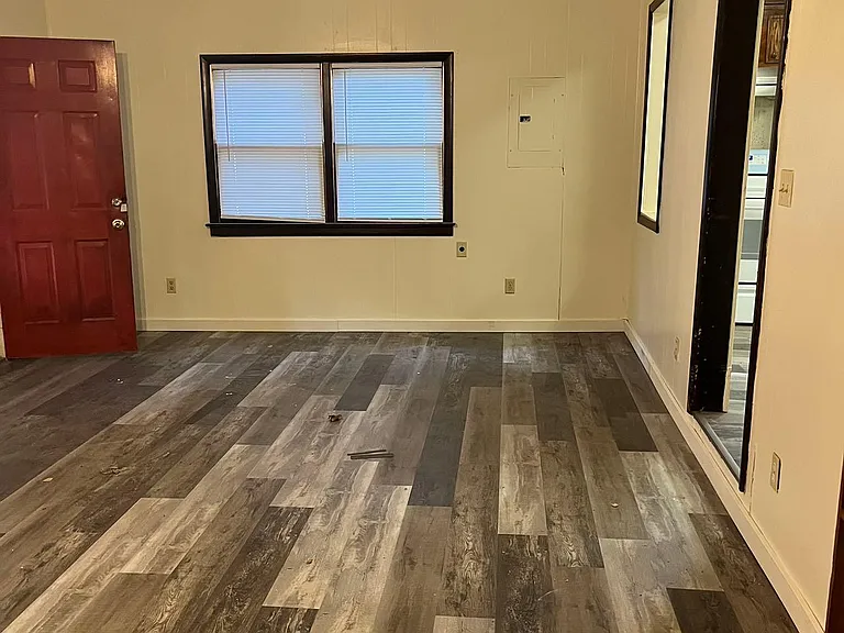715 S Missouri Ave — Photo 4