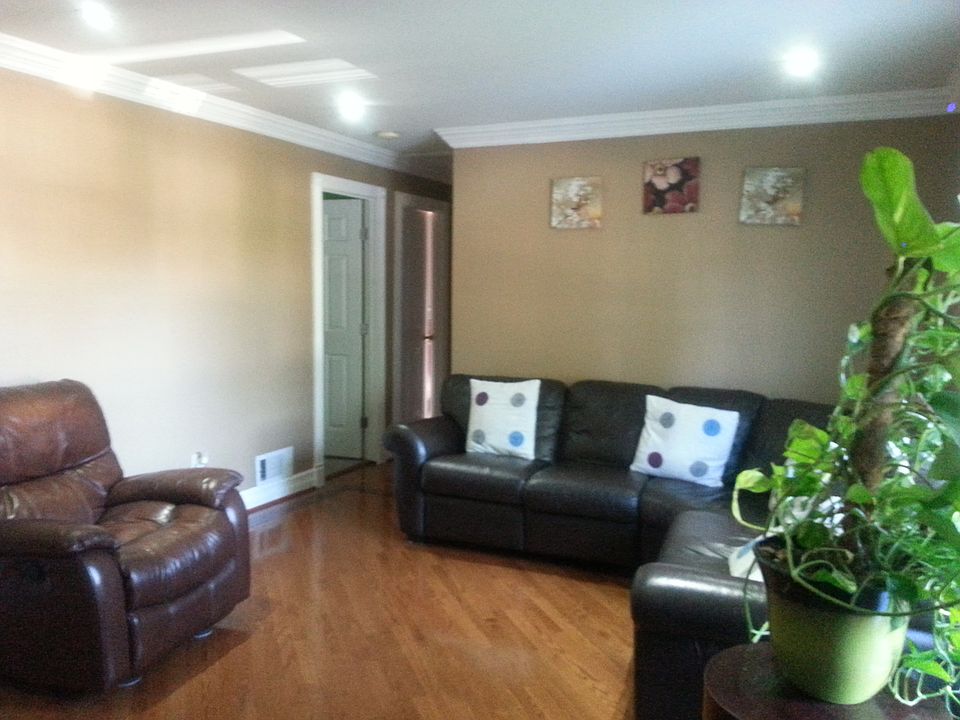 2nd image of 5908 89th Ave