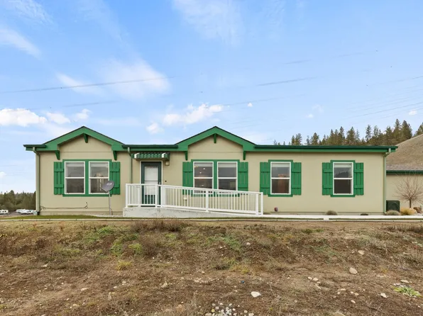 10511 N Maximilian Ln, Nine Mile Falls, WA 99026
