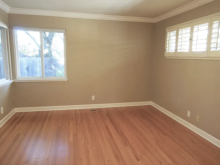 20824 Pamela Way — Photo 2