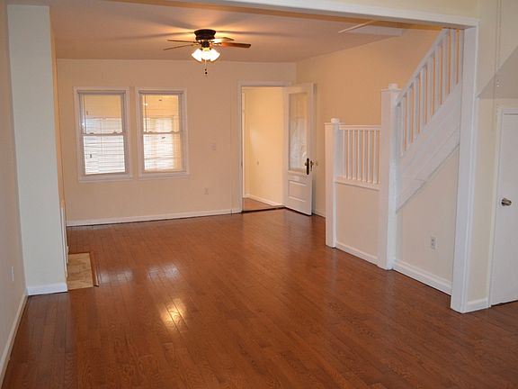 2nd image of 5837 Catharine St