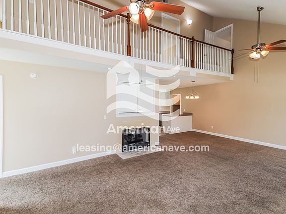 1480_004_living_room_4.jpg