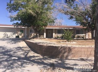 38544 Desert View Dr, Palmdale, CA 93551