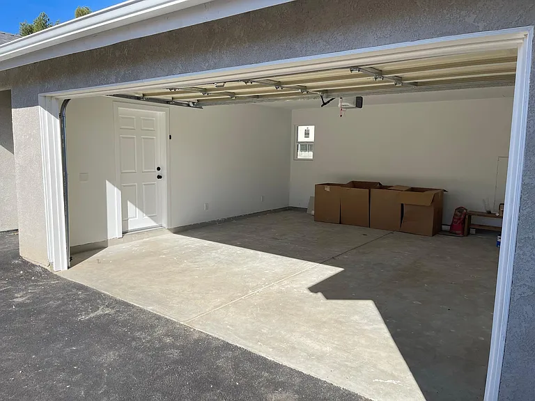 263 Olive St — Photo 27