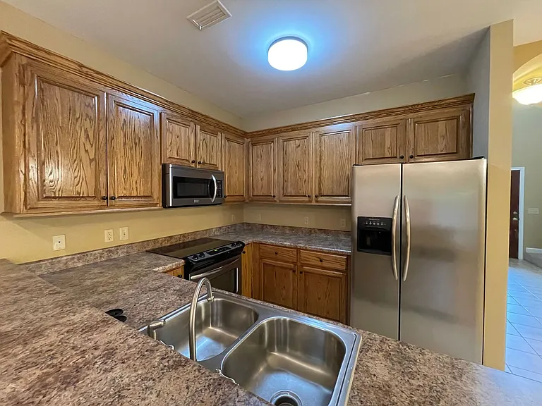 202 Eagle Lndg — Photo 11