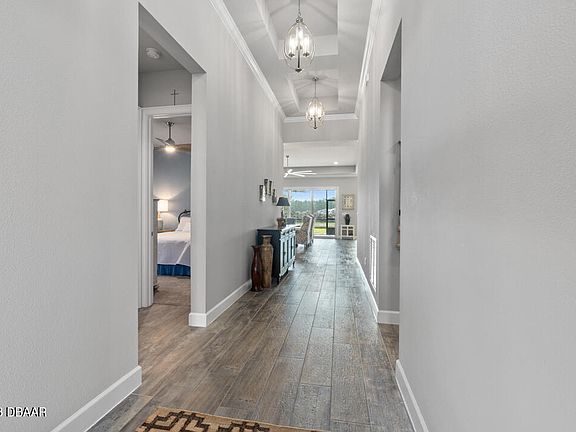 4th image of 371 Stirling Bridge Dr