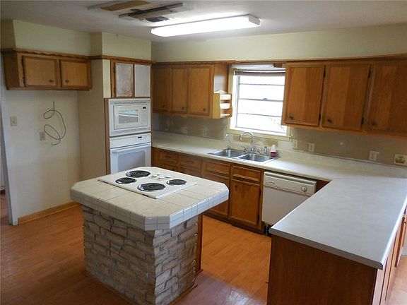 5th image of 2232 County Road 140