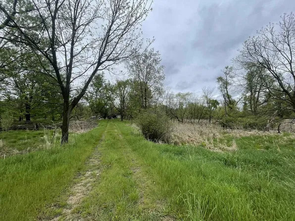 53641 M 51 N, Dowagiac, MI 49047