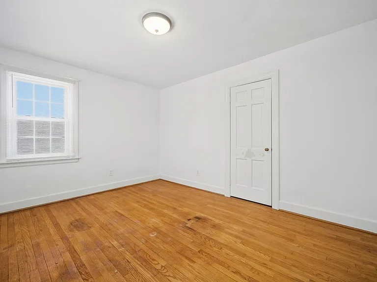 9450 Selby Pl — Photo 9