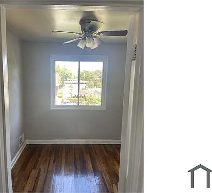700 Neptune Ave — Photo 8
