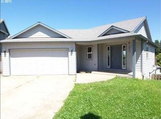 18205 Myra Ct, Sandy, OR 97055