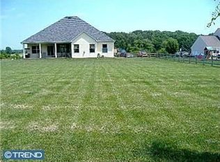 102 Pine Valley Dr, Middletown, DE 19709