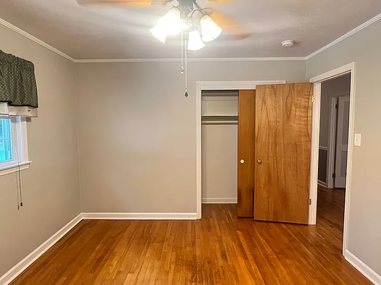 1943 Birchwood Way — Photo 26
