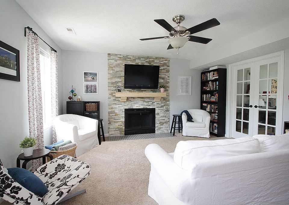 1st image of 326 Peach Tree Cres