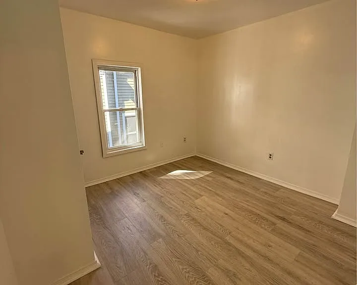 222 Howard Ave #2 — Photo 14