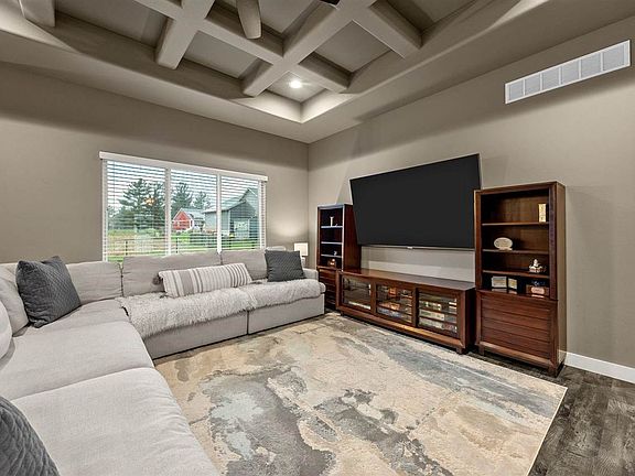 4th image of 1915 Timber Wolf Dr