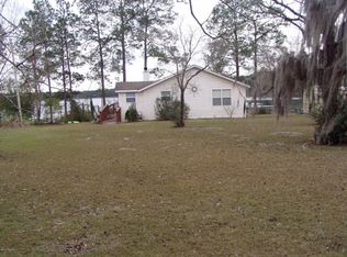 192 Silver Lake N, Marianna, FL 32448