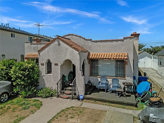 5th image of 4227 Walton Ave
