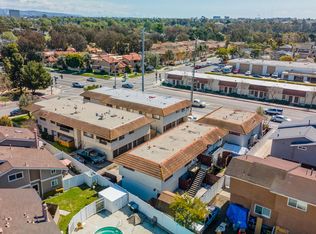 1100 Victoria St APT D, Costa Mesa, CA 92627