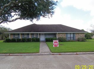206 Rienzi Dr, Thibodaux, LA 70301