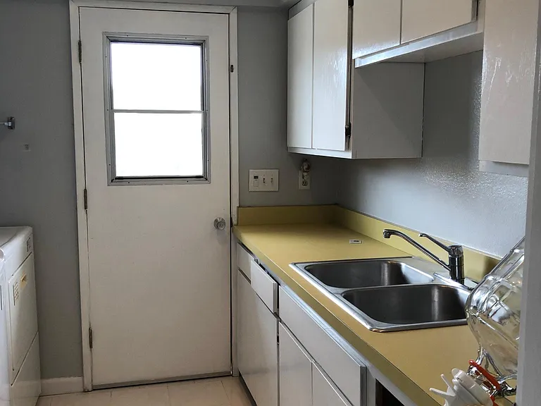 4395 Jutland Dr — Photo 5