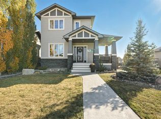 709 W Cypress Ln, Red Deer County, AB T4S0E5