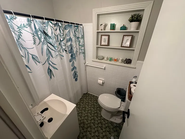 832 S Park Ave — Photo 11