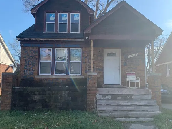 11718 Sanford St, Detroit, MI 48205