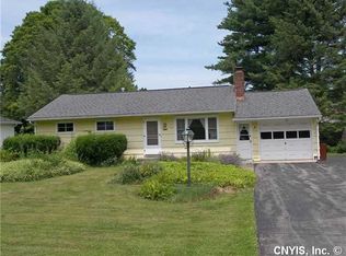 4047 Elmcrest Rd, Liverpool, NY 13090