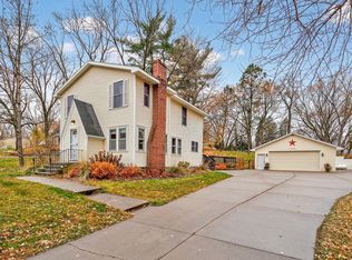 1895 Howard St N, Maplewood, MN 55109