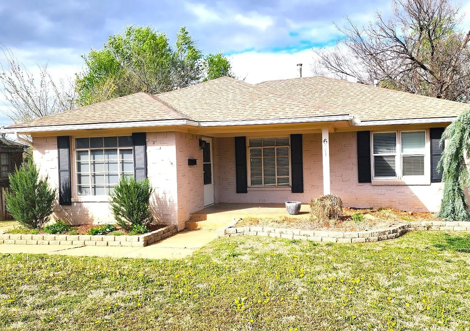 3 Bed 2 Bath 1 Car Garage in the Wileman Addn NW OKC — Photo 3