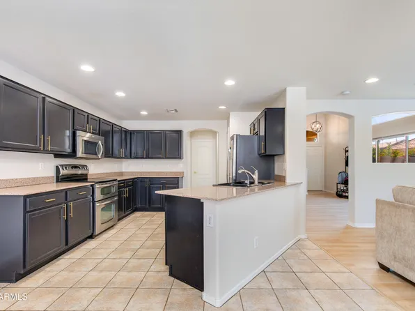 8652 E NIDO Avenue, Mesa, AZ 85209