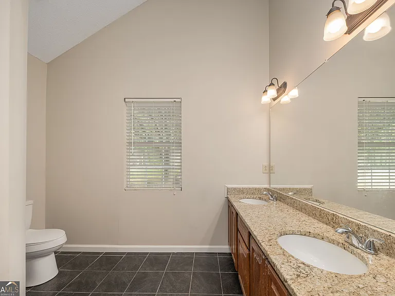536 Loblolly Ln — Photo 27